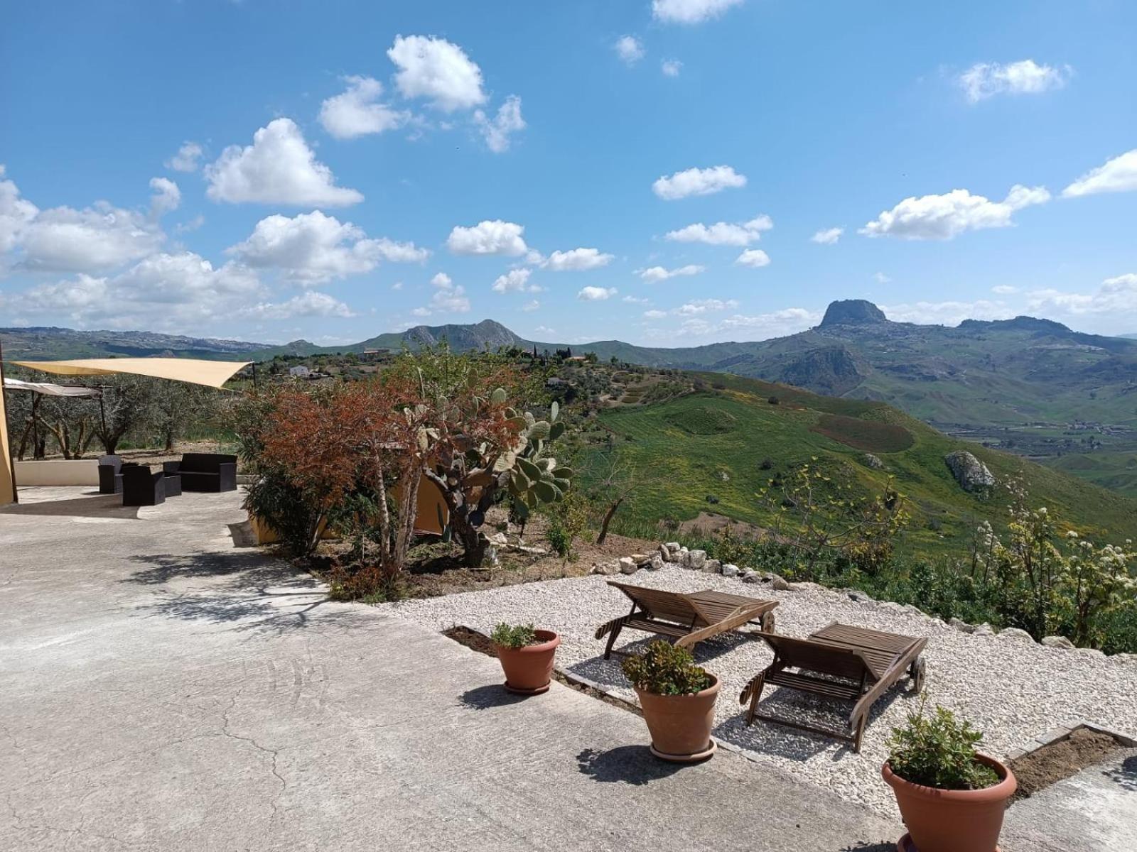 Casa Vacanze Sicilia Casteltermini Экстерьер фото